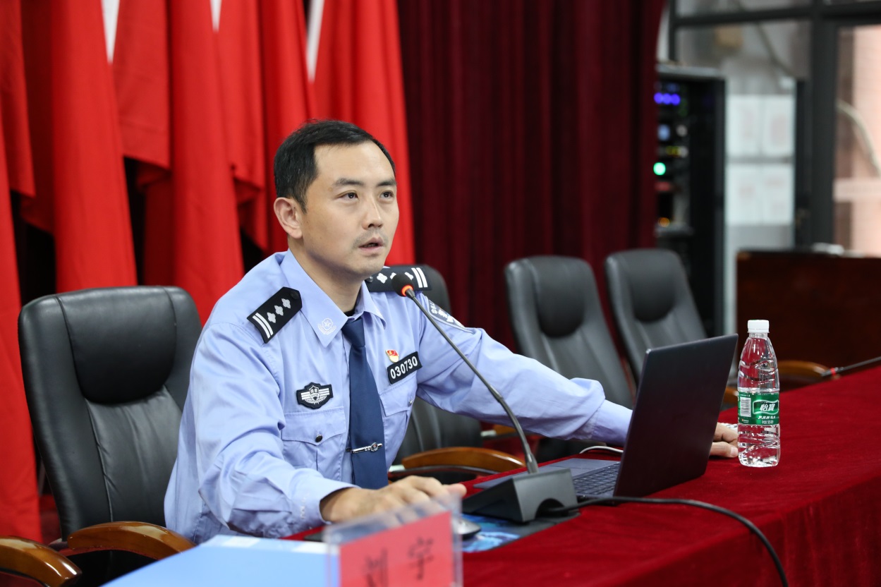 九州网页版组织主题为《没有网络安全就没有国家安全》的网络安全知识专题讲座