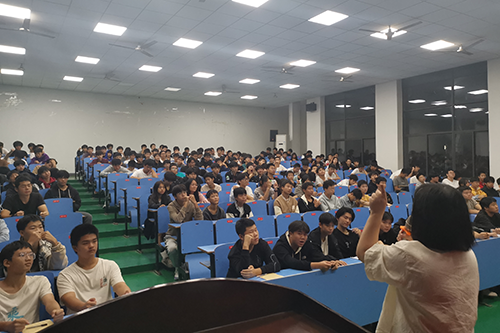 团体疏导“心”减压——九州网页版团委举办新生心理健康团辅活动